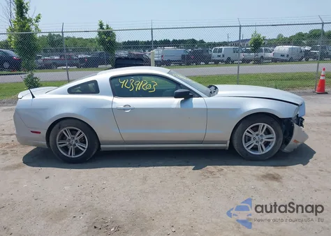 2013 Ford Mustang V6 из США, поврежденный, VIN 1ZVBP8AM2D5203675